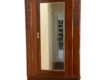 $1200 USD      Antique Armoire Carved Mahogany Wood Wardrobe KW214-36     This stately carved wood armoire is an excellent for storage with the added bonus of a beautiful mirror.  

Dimensions: 40 x 18 x 83"H

Condition: Very good

Local pick up McLean, VA.  Contact us for shipper suggestions.     https://goodbyhello.com/products/copy-of-leathercraft-chair-ottoman-kw214-35?_pos=11&_sid=39f7e14c1&_ss=r