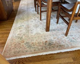 $500 USD     Rich Muted Hand Knotted Pakistani Wool Area Rug KW214-3    The rich, muted tones of this hand knotted Pakistani wool rug, brings warmth to a room without taking away from the rest of the decor.

Dimensions: 8' 11" x 11' x 8"

Condition: Very good

Local pick up McLean, VA.  Contact us for shipper suggestions.     https://goodbyhello.com/products/copy-of-henredon-buffet-server-kw214-2?_pos=27&_sid=39f7e14c1&_ss=r