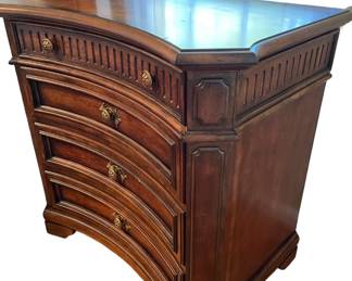 $400 USD     Drexel Heritage Curved Front Wood Nightstand End Table KW214-23     The Drexel Heritage Night Stand has an elegant curved front with a fluted design on the drawer. It's made from solid and manufactured wood with a distressed wood grain finish. 

Dimensions: 34 x 21 x 32"H

Condition: Very good

Local pick up McLean, VA.  Contact us for shipper suggestions.     https://goodbyhello.com/products/copy-of-drexel-heritage-sarano-queen-bed-kw214-22?_pos=21&_sid=39f7e14c1&_ss=r