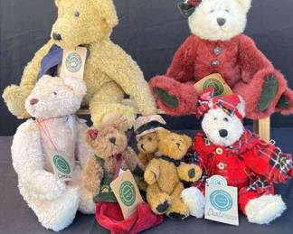 Bundle Of Boyds Bears Investment Collectibles