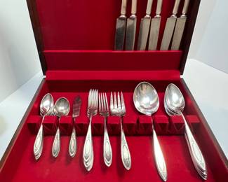 Vintage Oneida ADAM Pattern Art Deco Community Silver Plate Flatware 30 pcs & Box
