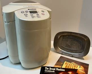 Breadman Bread Machine, Pewter Bread Tray & Baking Books