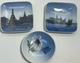 Bing & Grondahl Scenic Square Round Plates Wall Decor