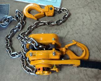 Harrington Hoist And Cranes 3/4 Ton Pulley, Model L5lB028-5, In Original Box