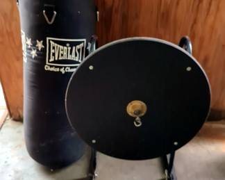 Everlast Punching Bag, 39" Tall, With Wall Mounted Hanging Bracket, 22.5" H x 18" W x 30" D
