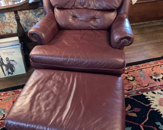 Leather chair with ottoman