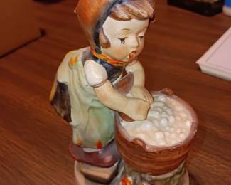 Vintage  figurine 