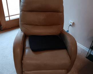 Electric leather chair 
