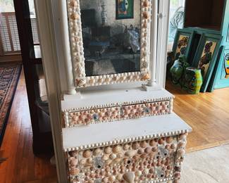 Seashell Enhanced Late 19th Century Childis 5 Drawer Dresser With Swing Mirror