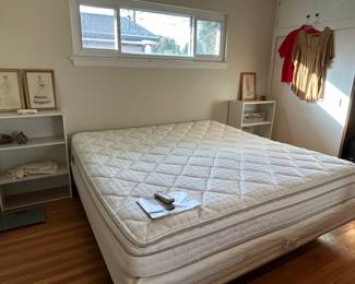 King size Sleep Number mattress. 