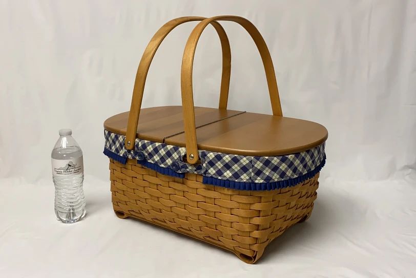 Longaberger, Christmas & Estate Online Auction... starts on 11/23/2023