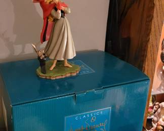 Sleeping Beauty Figure with box- Walt Disney Classics Collection