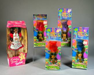 (5PC) BARBIE & TURTLE TROLLS | Including a holiday treats, Barbie, and for teenage mutant, ninja turtle trolls, all four of the turtles. - h. 12.75 in (Barbie box)
