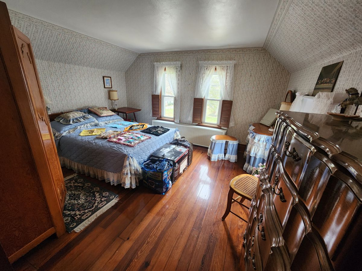 Empire Estate Sale Clarksville starts on 11/25/2023