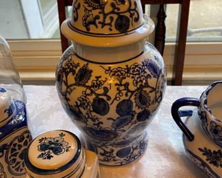 Asian and Delft blue