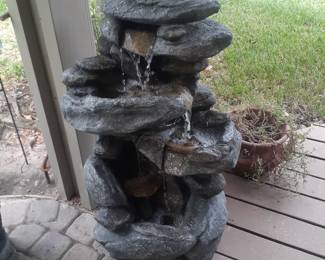 Working Faux Rock Water Fountain with LED Lights