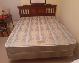 Queen Bed - Wood Head Board by Lea - Sealy Posturepedic Mattress