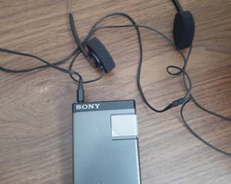 Sony FM/AM Walkman Radio