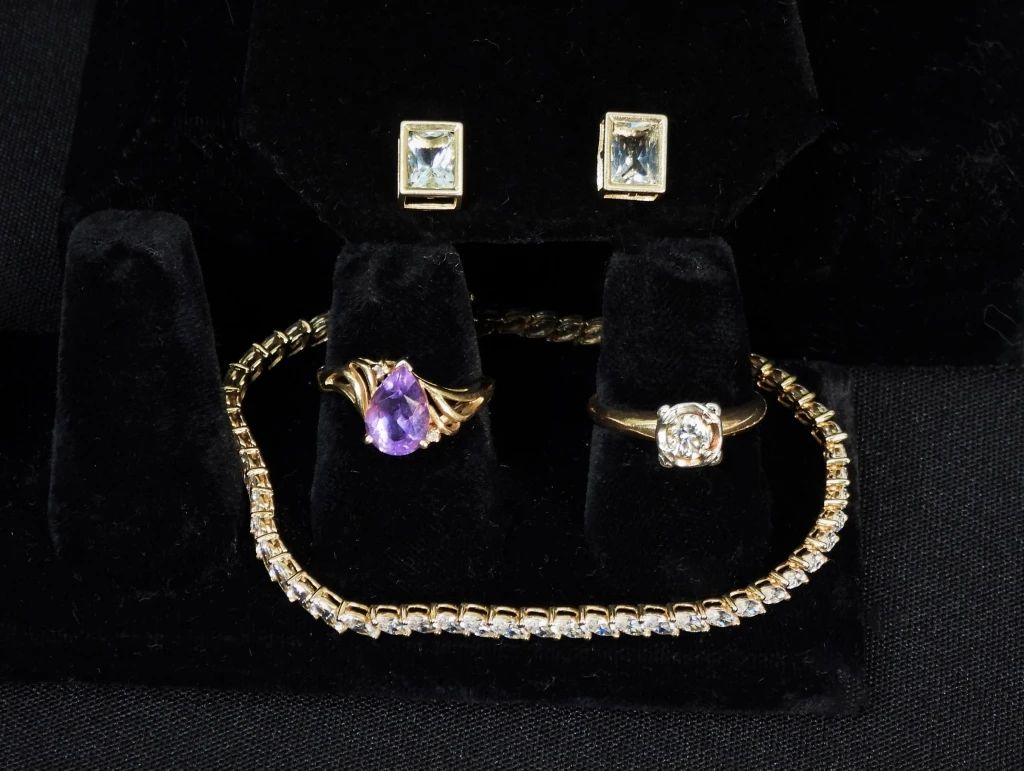 1000 4PC Estate 14K Gold Diamond & Amethyst Jewelry