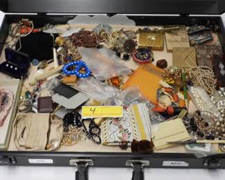 4 Jewelry & estate smalls grouping