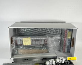 68 13PC Lionel Heavy Weight Pass Cars & Misc Freight