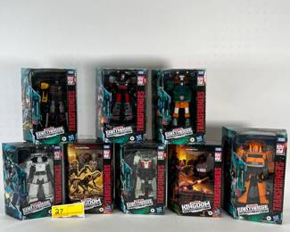 27 8PC Hasbro Transformers War for Cybertron MISB
