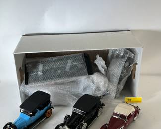 94 9PC Signature Diecast Car Model Group