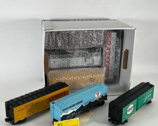 82 11PC MTH Misc. Box Cars Reefers Train Group