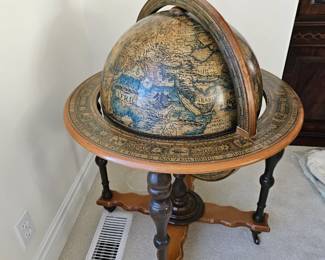 1970 Modello Depositato Italian Globe Bar Cart on Wheels