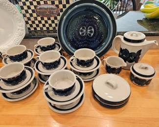 Arabia Finland Anemone Blue. 12 piece coffee, coffee pot with cream and sugar and serving plate