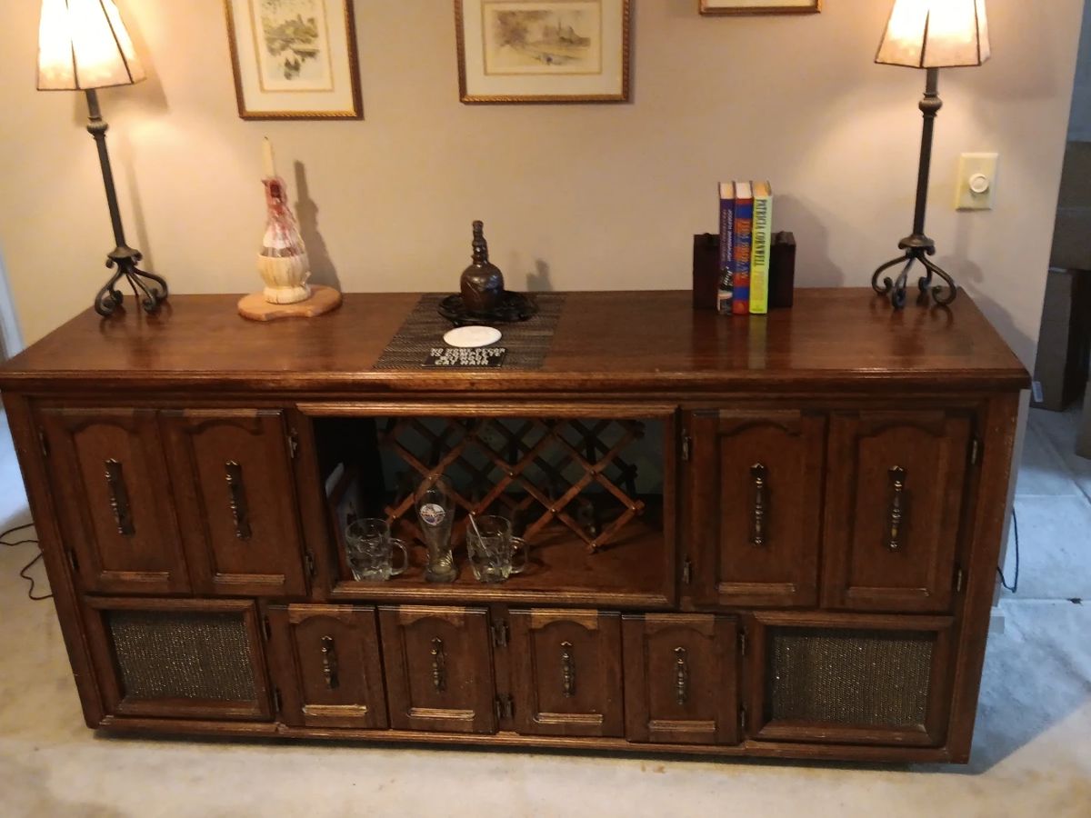 Cordova Furniture, Books, and More starts on 11/22/2023