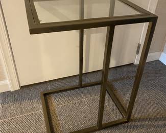 End table