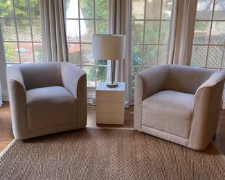 Swivel tub chairs