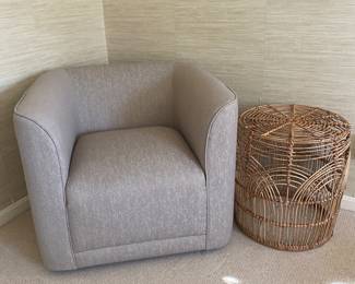 Swivel tub chair & rattan table