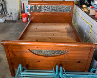 Great vintage sleigh bed with metal grapevine detail - all complete and priced for a quick sale at just $50.00!