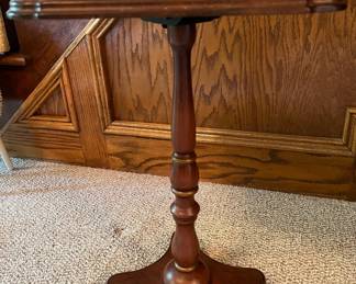 Folding Pedestal Table