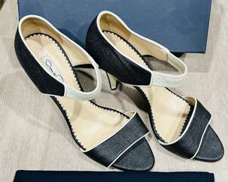 Oscar de la Renta Pumps