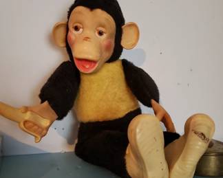 WOW! Fantastic Vintage Monkey from the 60s.