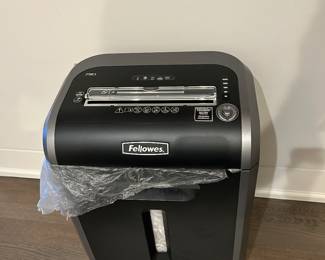 Paper shredder