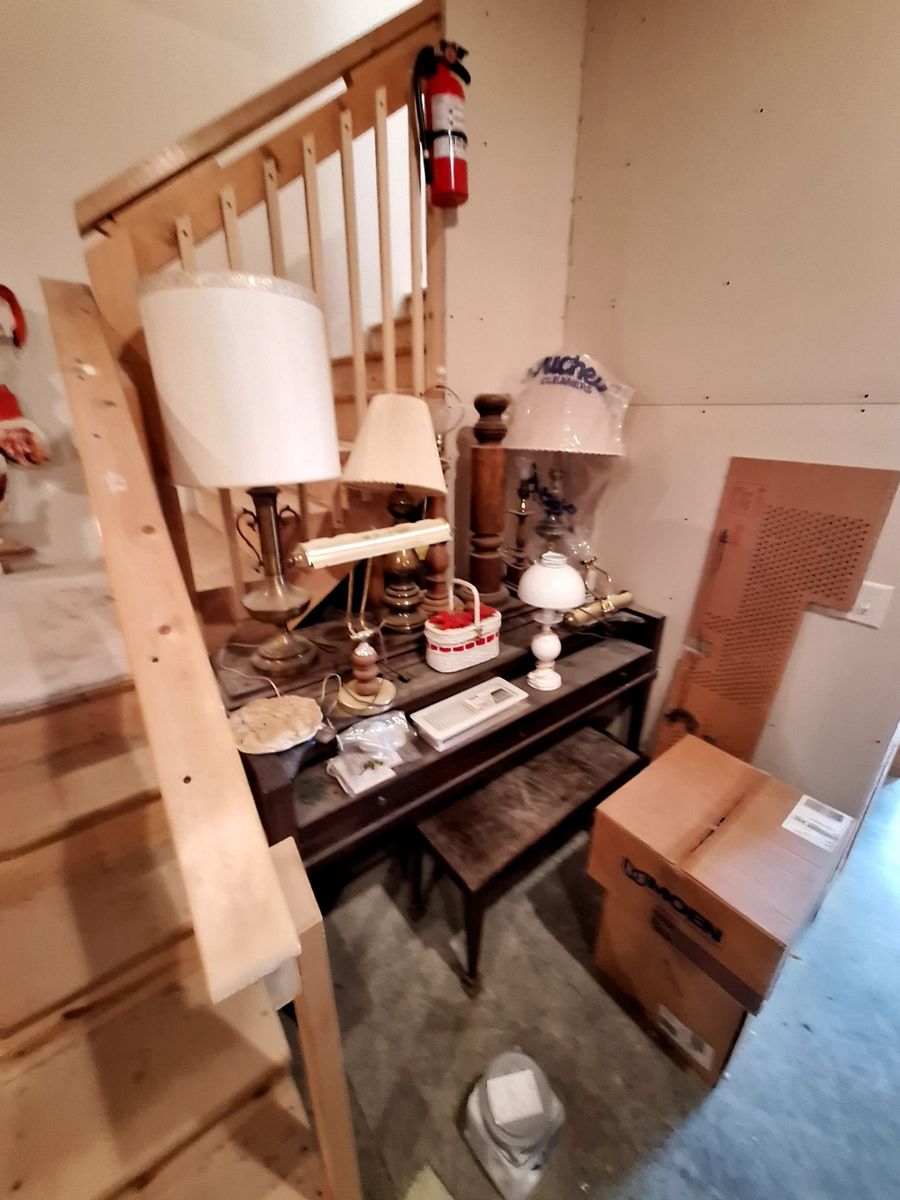 Estate sale *mansion house * in Cedar Rapids, IA starts on 12/8/2023