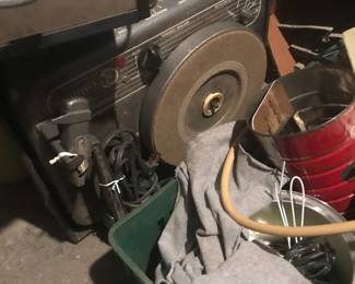 Large collection of vintage electronics