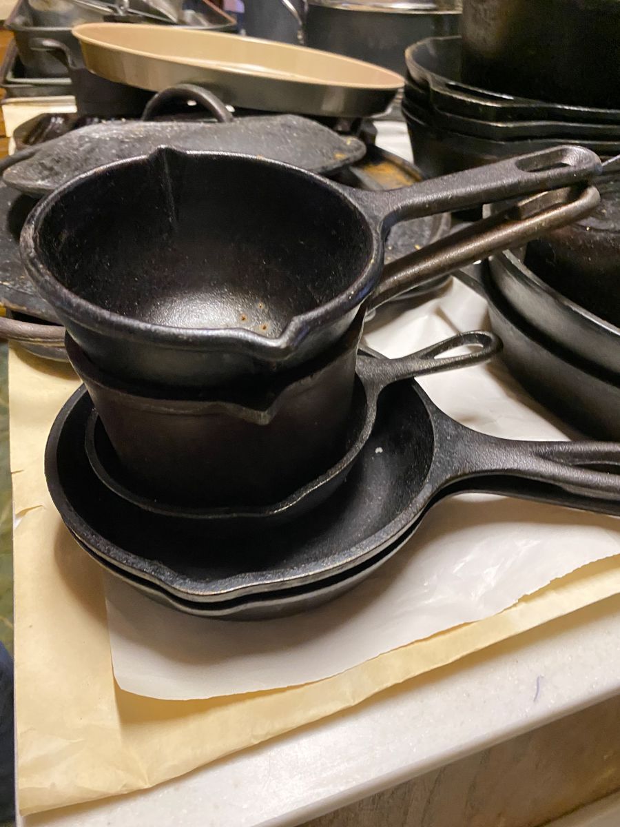 Wonderful Gallatin Estate Sale Furniture... starts on 12/6/2023