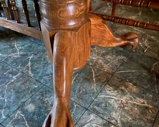 Very Nice Kitchen / Dinning Double Pedestal ClawfootTable with 8 Chairs 60" long without leaves x 30" Tall.  Leaves add 18" each -there are 2 makes it 8' total. Pressback Chairs are strong w no issues Two are captain.   Available for Presale!