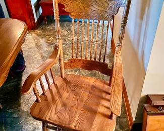 Very Nice Kitchen / Dinning Double Pedestal ClawfootTable with 8 Chairs 60" long without leaves x 30" Tall.  Leaves add 18" each -there are 2 makes it 8' total. Pressback Chairs are strong w no issues Two are captain.  Available for Presale!