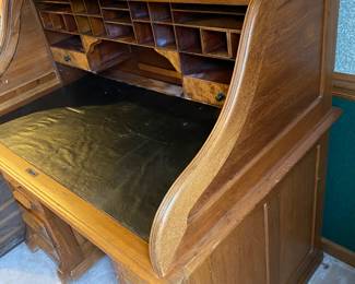 Gorgeous Rolltop Desk.  Available for Pre-sell