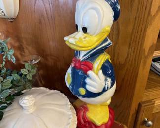 Look!  An old Donald Duck bank!