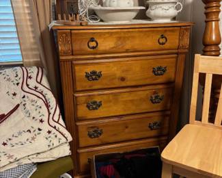Queen bedroom set - Dresser, chest, nightstand, and bed.  Very nice and great condition.