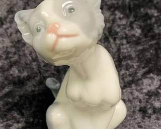 Lladro Cat
