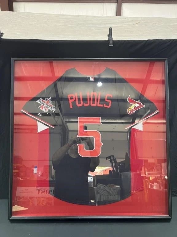 Sports Memorabilia & Collector's Card Online... starts on 11/22/2023