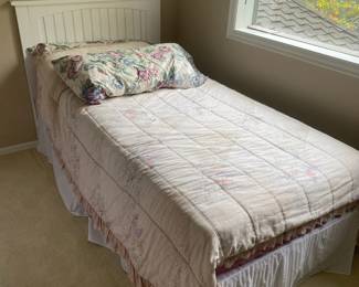 Twin Beadboard Headboard And Mattress